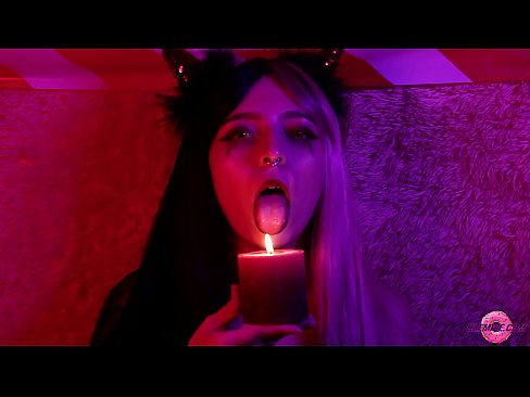 ❤️ ʻO ka Blowjob aloha mai Sexy Succubus me ka hoʻokō waha Porno fb ia makou